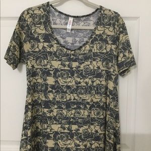 LuLaRoe Perfect-T